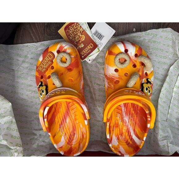 Crocs x Honey Nut Cherrios Classic Clog Sandal Junior 5 Womens 7 NEW NIB - Picture 2 of 6